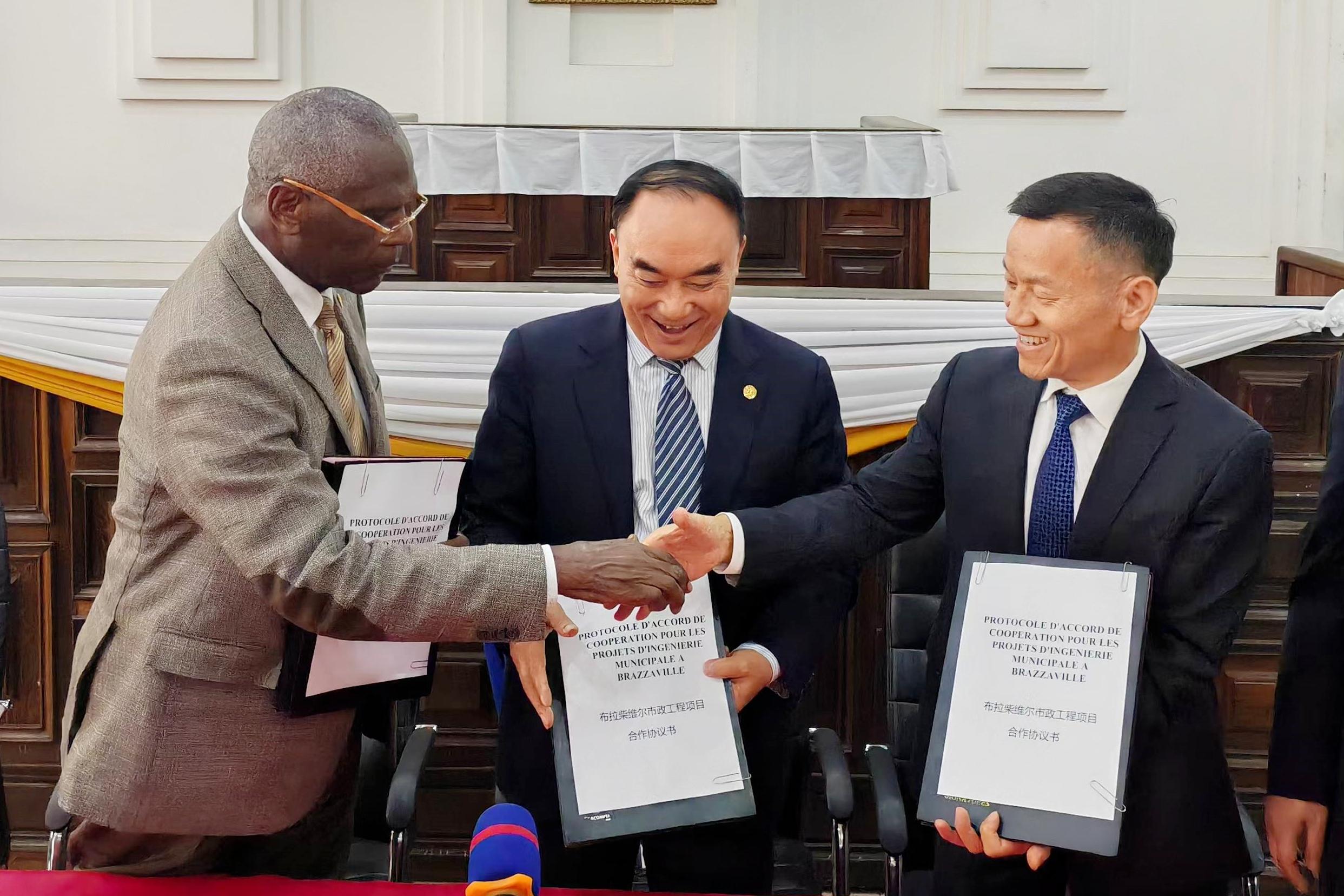 吳順利作為邵陽市商務(wù)代表團(tuán)成員出訪剛果（布）布拉柴維爾商務(wù)考察 并簽署三方合作協(xié)議